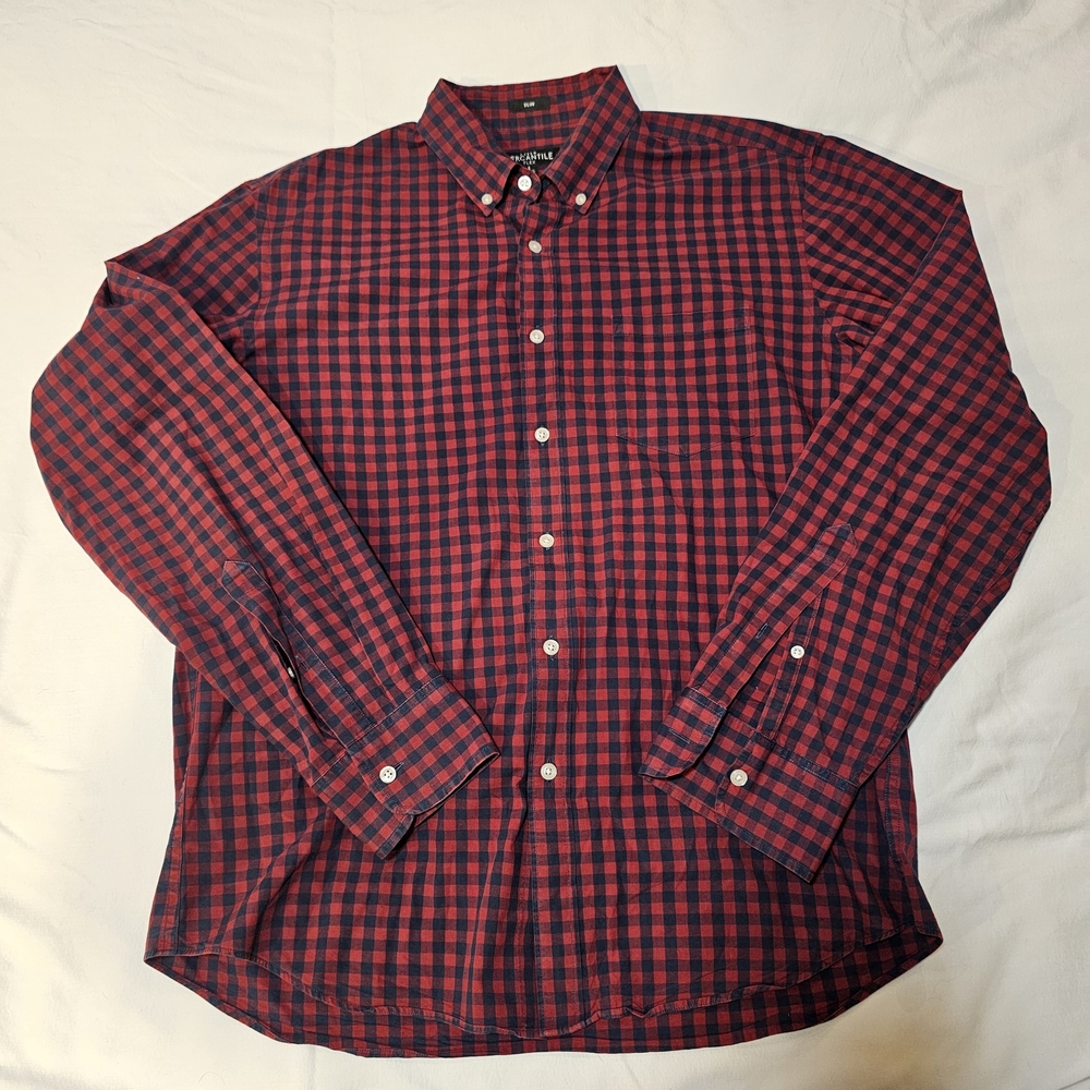 J.Crew Flex slim-fit long-sleeve button-down in red and blue gingham. L Like New
